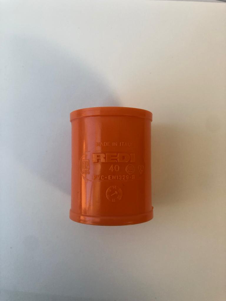 MANICOTTO CON BATTENTE D32 ROSSO